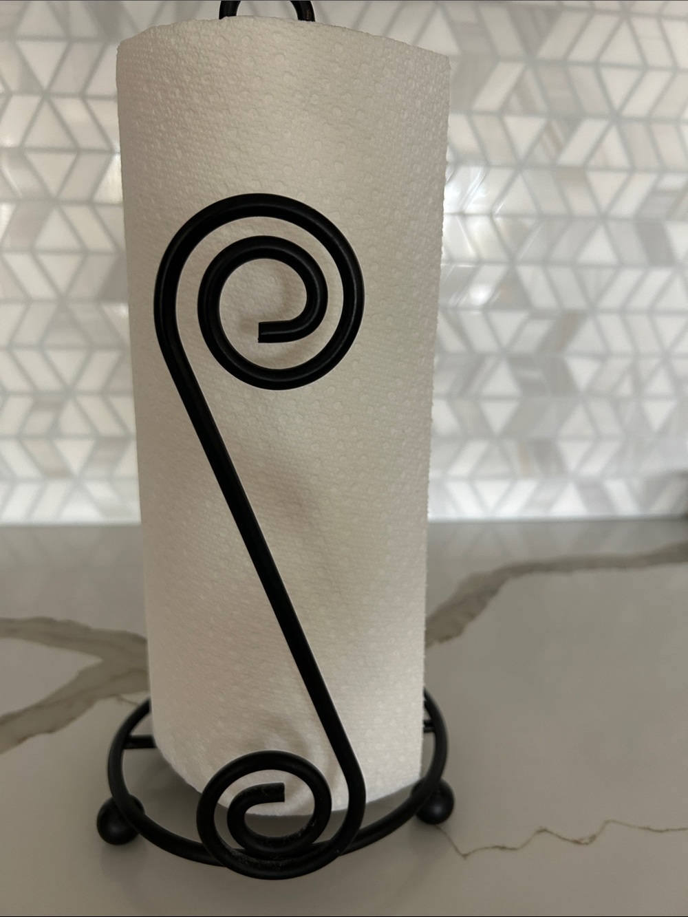 Black Decorative Metal Paper Towel Holder